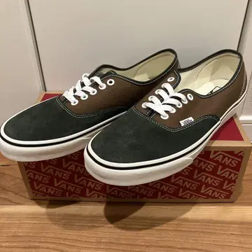 VANS 오센틱 US 규격 28cm