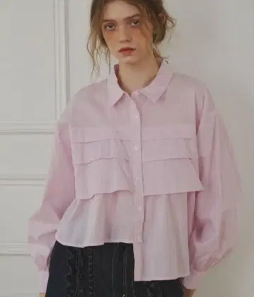 idem asymmetry frill shirt/비대칭 프릴 셔츠