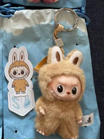 러브브 PIN FOR LOVE 봉제 인형 펜던트 알파벳