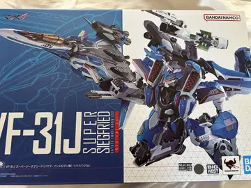 DX 초합금 VF-31J 슈퍼 지크프리드 리바이벌 ver.