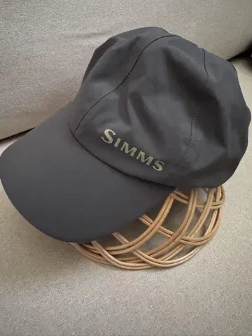 [ 미사용 ] SIMMS 고어텍스 레인 캡