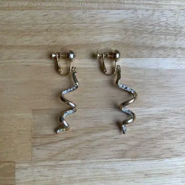 귀걸이