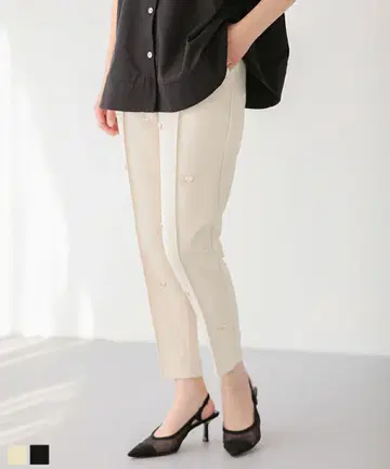 fitmore 핏모어 하트 모티브 테이퍼드 팬츠 아이보리 PS
