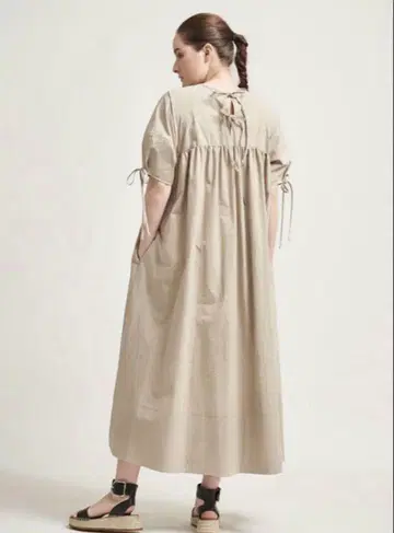 새상품급 yori 백리본 퍼프 슬리브 원피스