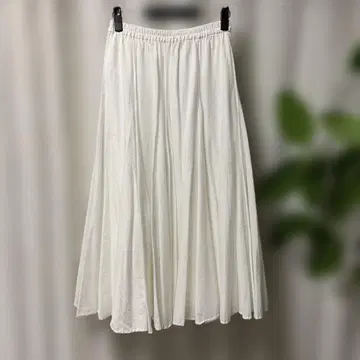 미사용 새상품 미즈이로 인드 서큘러 플레어 롱 스커트