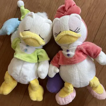 도널드 덕과 데이지 덕 봉제 인형