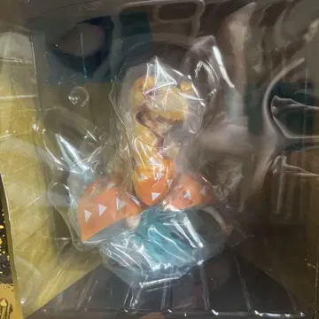 B상 아가츠마 젠이츠 피규어