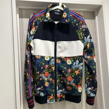 ZARA 꽃무늬 트랙 자켓 셋업