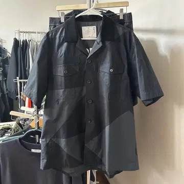 sacai 반팔 셔츠 21-02448M 사이즈 3