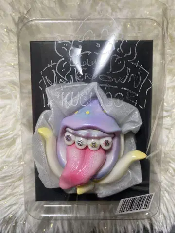UNKNOWN KUCHIGO 교정 있음 unicorn 신색 원페스 딸기