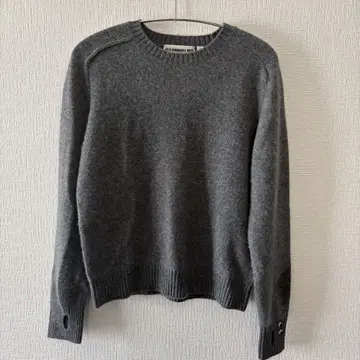 UNIQLO 안야 힌드마치 캐시미어 100% 스웨터 M 사이즈