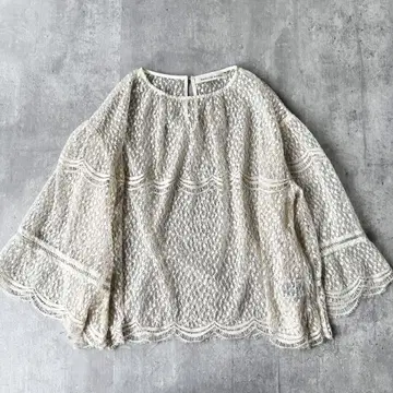MARILYN MOON white lace knitting tops