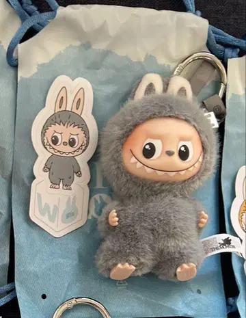 러브빔 PIN FOR LOVE 봉제 인형 펜던트 알파벳