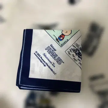 애프터눈 티 스누피 반다나