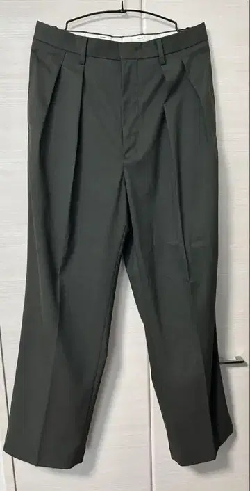 MACKINTOSH PHILOSOPHY 2 플리츠 테이퍼드 팬츠
