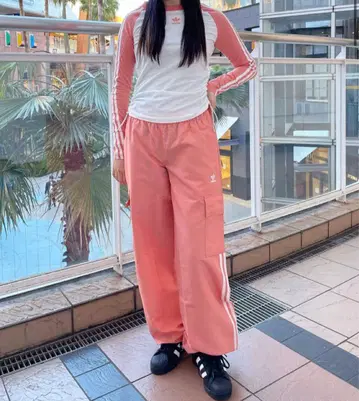아디다스 오리지널 아디컬러 카고 팬츠 S