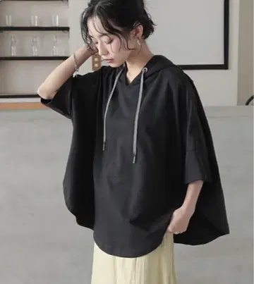 n'Or 밑단 라운드 루즈 후드티