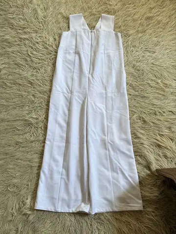 louren 점프수트