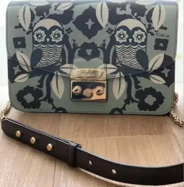 FURLA 올빼미 패턴 숄더백