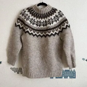 울 페어아일 패턴 니트 스웨터