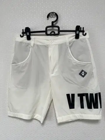 V TWELVE 화이트 팬츠