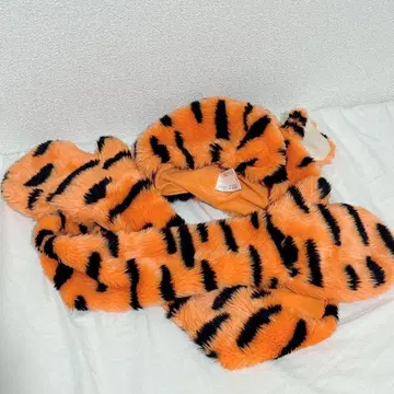 디즈니 팬캡 머플러 티거