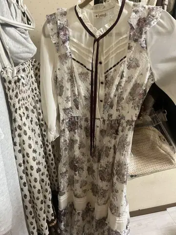 axes femme 플라워 프린트 레이시 op