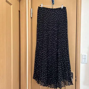 UNITED ARROWS 블랙 도트 스커트 F