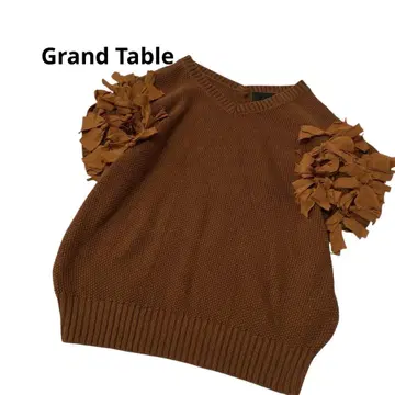 Grand Table V넥 반팔 니트 F