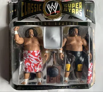 WWE 클래식 슈퍼스타즈 3 더 와일드 사모안즈 토이저러스 한정판