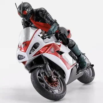 S.H.Figuarts 사이클론 1호 (가면라이더 THE NEXT)