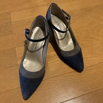 긴자 카네마츠 펌프스