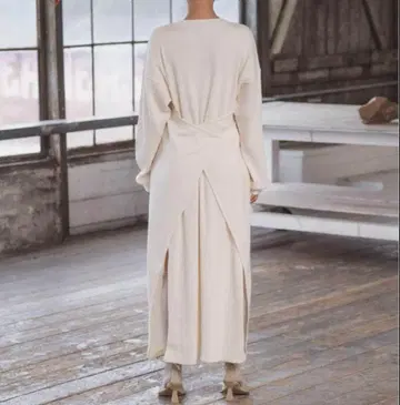 BASERANGE/SHAW LONG SLEEVE KAFTAN