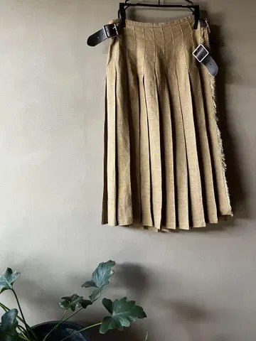 오닐 오브 더블린 린넨 랩 스커트