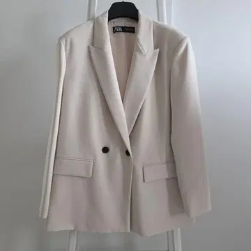 ZARA 오버 사이즈 블레이저