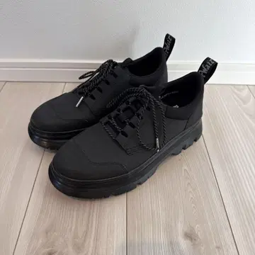 Dr. Martens 닥터마틴 거의 미사용 26.5