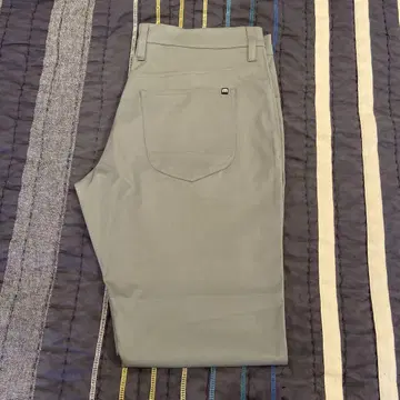 Travis Mathew 그레이 남성용 골프 팬츠