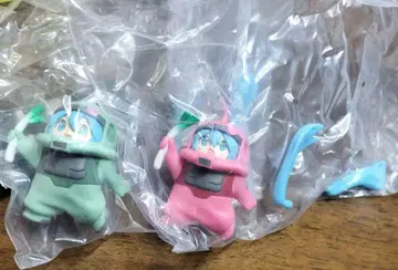 GUNDAM x MIKU 하츠네 미쿠 건담 피규어 2종 세트