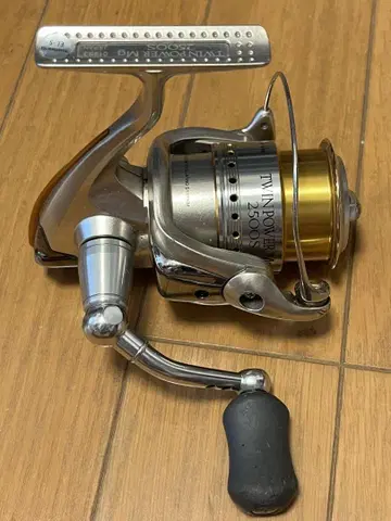 SHIMANO TWINPOWER 트윈 파워 Mg 2500S 시마노