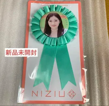 NiziU 마유카 1주년 로제트 캔뱃지 MAYUKA