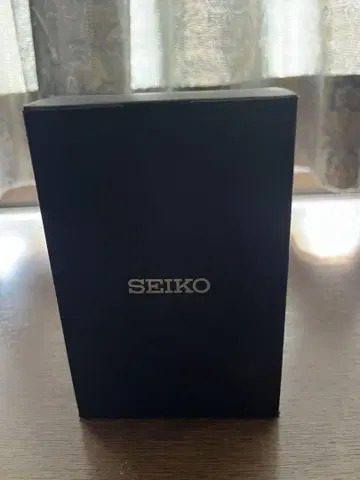 SEIKO GMT 모델 시계
