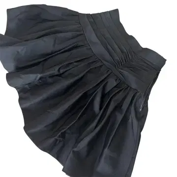 블랙 플레어 스커트 풍성한 개더