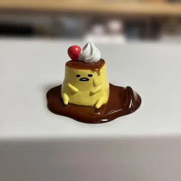 Sanrio 구데타마 데스크에서 뒹굴뒹굴 도와줄게 스마트폰 스탠드 푸딩