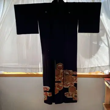 전통 예복 기모노