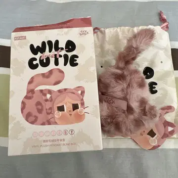 CRYBABY WILD BUT CUTIE Pink Cutie
