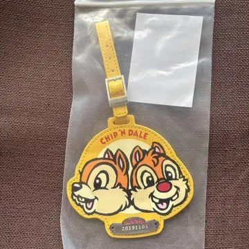 칩과 데일 네임택