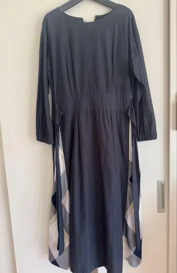 BLUE LABEL CRESTBRIDGE 롱 원피스 네이비 40