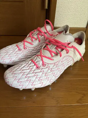 언더아머 27.5