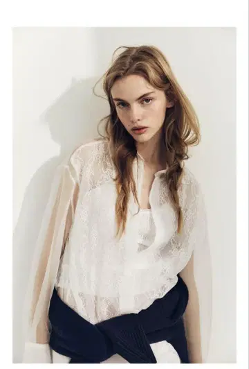 새상품 ZARA 자라 오간자 레이스 오버 탑 셔츠 화이트 시어 시스루 M