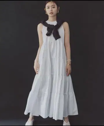 Mila Owen 크루넥 여성 티어드 롱 원피스